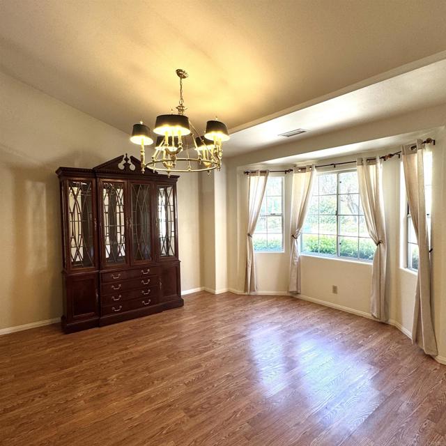 Detail Gallery Image 17 of 75 For 2848 Los Alisos, Fallbrook,  CA 92028 - 5 Beds | 3 Baths