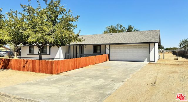 Image 3 for 41418 158Th St, Lancaster, CA 93535