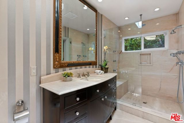 9053 Elevado Street, West Hollywood CA: https://media.crmls.org/mediaz/8b12051f-b40b-4a88-ba01-444dd6c817fe.jpg