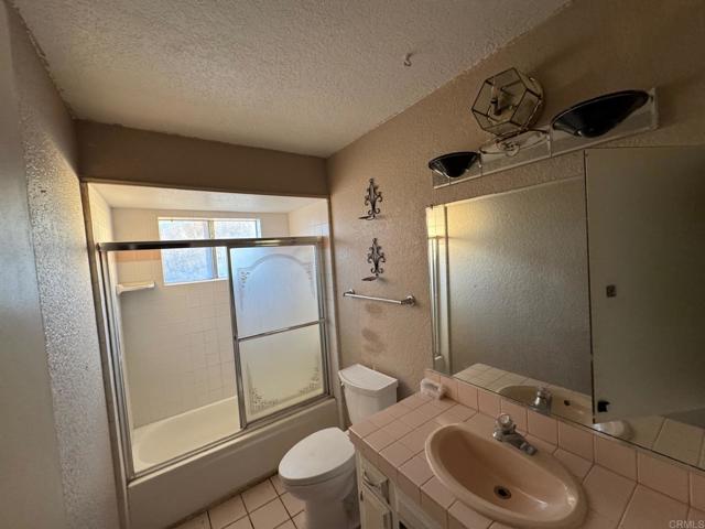 Detail Gallery Image 23 of 36 For 16430 Everetts Way, Riverside,  CA 92504 - 4 Beds | 2/1 Baths