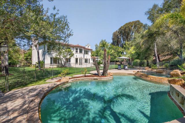 1708 Via Aracena, Camarillo CA: https://media.crmls.org/mediaz/8b128042-88a6-48b7-b7e7-ae93c6084b59.jpg