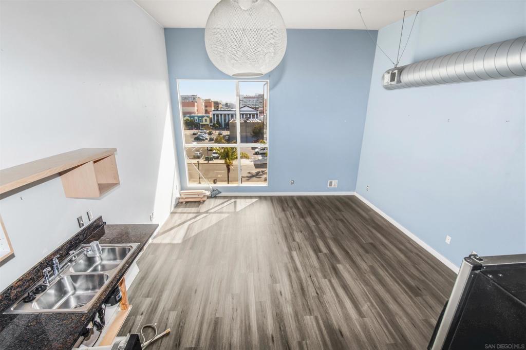 777 6th Avenue - photo 6