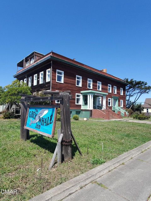 Detail Gallery Image 1 of 47 For 615 N Main St, Fort Bragg,  CA 95437 - 16 Beds | 16/2 Baths