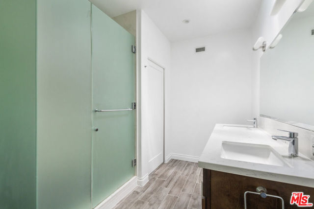 931 Micheltorena Street, Los Angeles CA: https://media.crmls.org/mediaz/8b13c610-8fd2-458c-ace1-8ef921359172.jpg