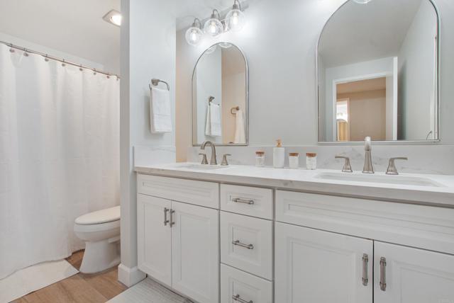 Detail Gallery Image 17 of 41 For 5 Montego, Coronado,  CA 92118 - 2 Beds | 2 Baths