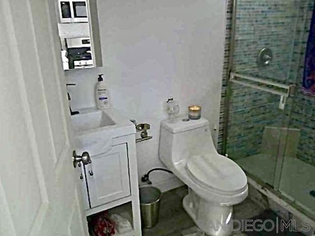 829 11th St, Imperial Beach CA: https://media.crmls.org/mediaz/8b1432a4-3efa-4690-8e63-b2b8a960ce33.jpg