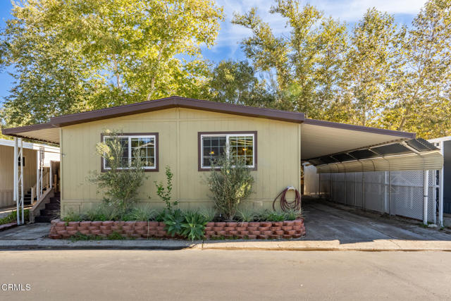 Detail Gallery Image 3 of 32 For 950 Woodland Ave #81,  Ojai,  CA 93023 - 3 Beds | 2 Baths