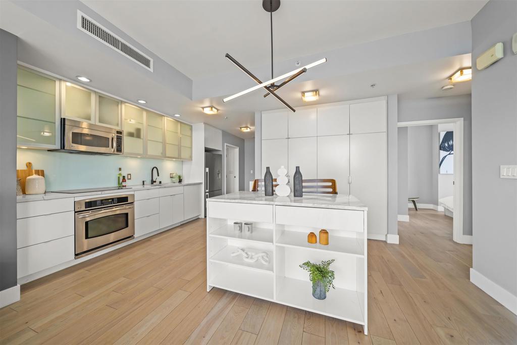 575 6th Ave - photo 12