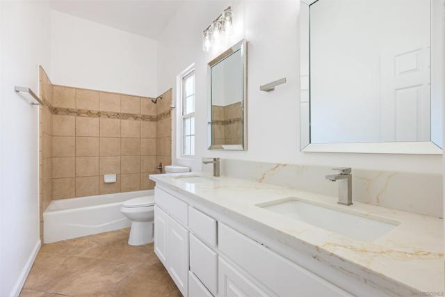 26335 Englemann Rd., Valley Center CA: https://media.crmls.org/mediaz/8b14e1be-3a4f-4afd-900f-19990fa62217.jpg
