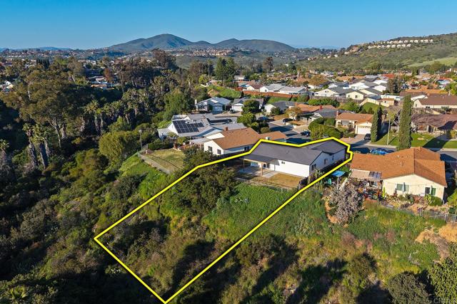 8973 CARLEY CIR, San Diego CA: https://media.crmls.org/mediaz/8b150d08-924c-4dc2-97a1-06c9f063b3cb.jpg