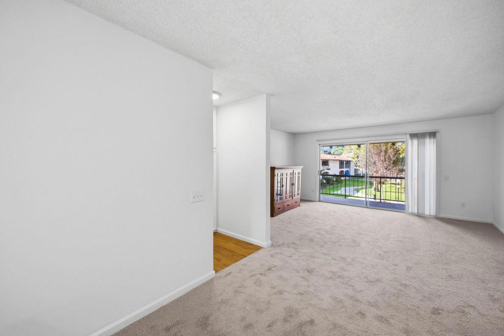 6019 Rancho Mission Rd - photo 12