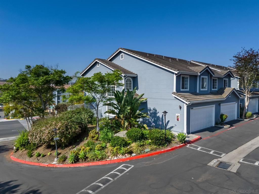 12875 Carriage Heights Way - photo 3