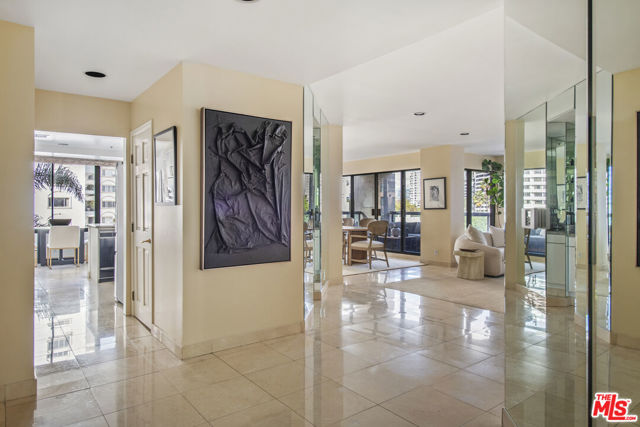 10724 Wilshire Boulevard, Los Angeles CA: https://media.crmls.org/mediaz/8b172544-0ea2-41a6-b1c0-846de7fa0b87.jpg