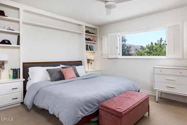 18845 Braemore Road, Porter Ranch CA: https://media.crmls.org/mediaz/8b178d66-29b0-475b-9305-8b2b4e5d2d1d.jpg