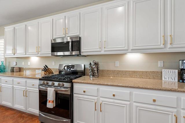 49377 Biery Street, Indio CA: https://media.crmls.org/mediaz/8b18aa3a-ed44-4f76-b904-15cd5ba21c2c.jpg