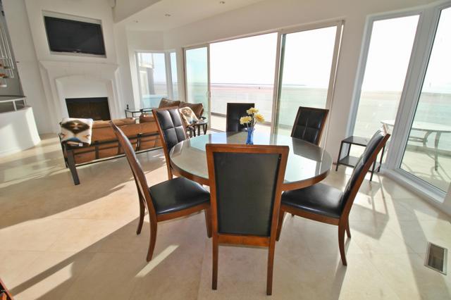 Detail Gallery Image 18 of 28 For 3525 Ocean Dr, Oxnard,  CA 93035 - 3 Beds | 5 Baths