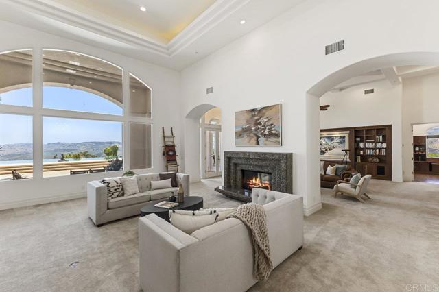 Home for Sale in Valley Center