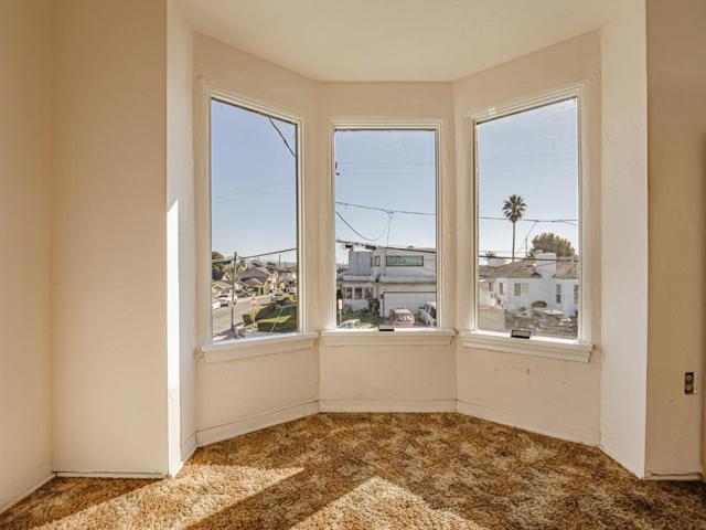 35 Sycamore Street, Watsonville CA: https://media.crmls.org/mediaz/8b1a25aa-5364-41ca-9525-be6be902ee11.jpg