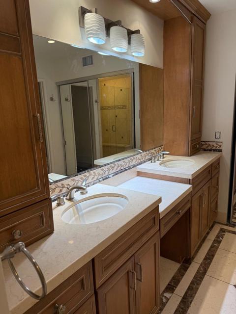 76216 Poppy Lane, Palm Desert CA: https://media.crmls.org/mediaz/8b1b3a5c-6637-44dd-8cf8-084cfd6ecf62.jpg