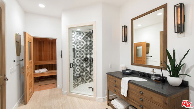 Drew Fenton | 6110 Merritt Drive Malibu CA | MLS: 7381481