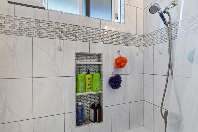 8626 Prospect Avenue, Santee CA: https://media.crmls.org/mediaz/8b1beb7d-458c-4736-b418-5336efa27262.jpg