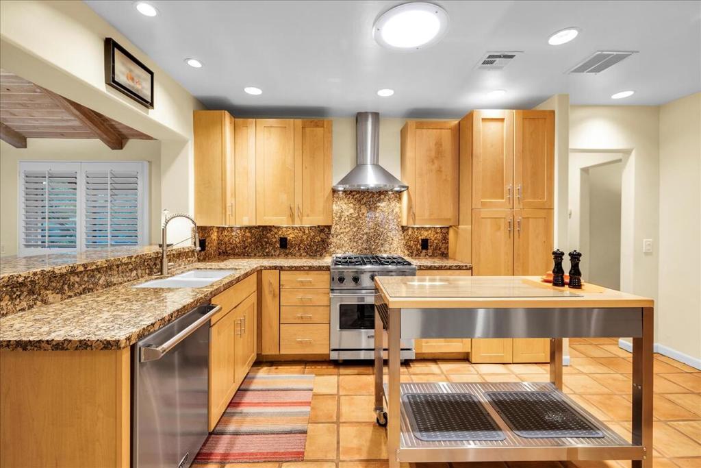 MLS #219135807DA image #15