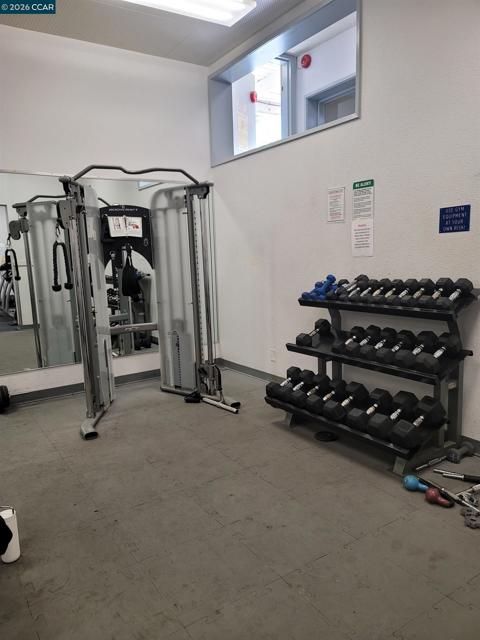 310 N Civic Dr., Walnut Creek CA: https://media.crmls.org/mediaz/8b1cccba-0bd9-4ff2-bc4c-f720947ce05d.jpg