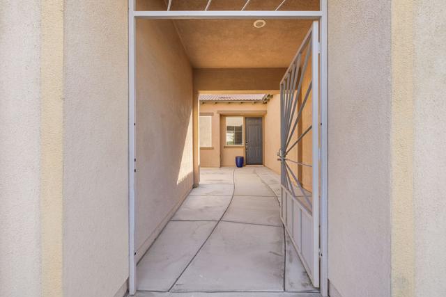 Image 30 of 35 For 48144 Newport Bridge Place