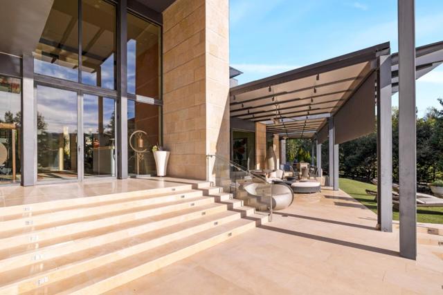27673 Lupine, Los Altos Hills CA: https://media.crmls.org/mediaz/8b1df519-6d70-41b3-afee-4b30544bd20e.jpg