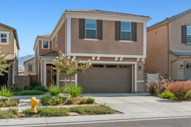 Detail Gallery Image 3 of 46 For 1966 Meyer Ct, Santa Paula,  CA 93060 - 4 Beds | 3/1 Baths