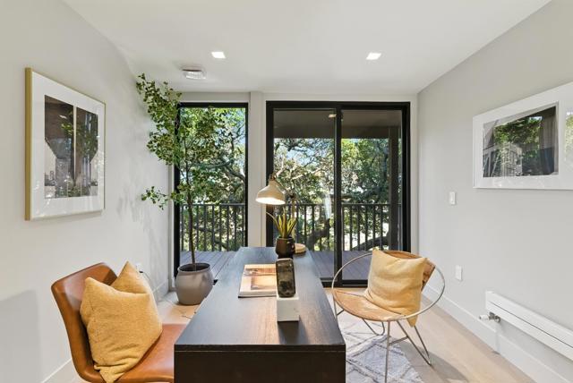 490 Shelford Avenue, San Carlos CA: https://media.crmls.org/mediaz/8b1e57be-e876-4101-9b31-457ae373708e.jpg