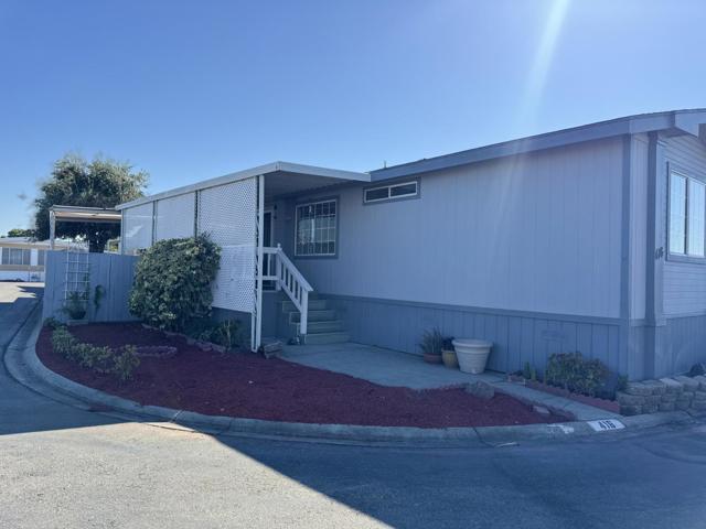 1085 Tasman Drive, Sunnyvale CA: https://media.crmls.org/mediaz/8b1ec608-8e27-4043-8172-584b65efb789.jpg