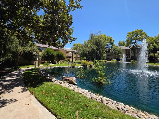 980 Kiely Boulevard, Santa Clara CA: https://media.crmls.org/mediaz/8b225aa4-ed7b-447a-abb9-269163924c5e.jpg