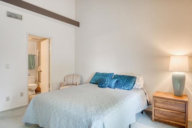 49210 Douglas Street Street, Indio CA: https://media.crmls.org/mediaz/8b23a90a-cc2b-4a49-934b-36f9383b9305.jpg