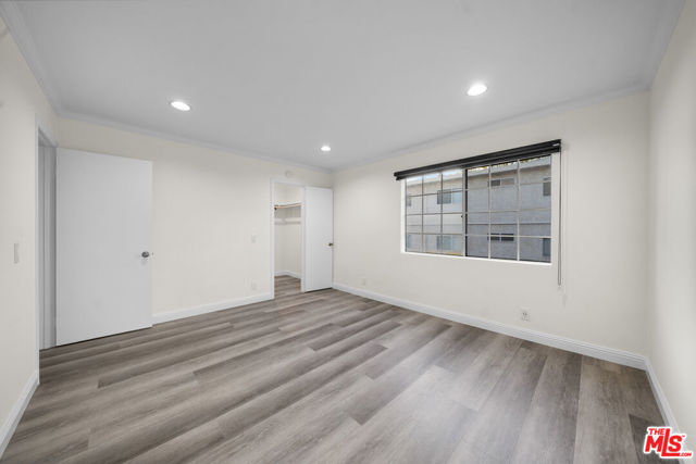 20930 Parthenia Street, Canoga Park CA: https://media.crmls.org/mediaz/8b2433e0-2e7b-4bc1-a424-af6ecd0174b4.jpg