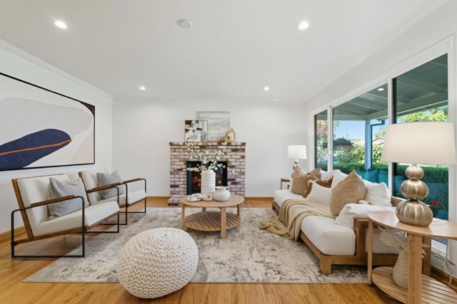 1463 Greenwood Avenue, San Carlos CA: https://media.crmls.org/mediaz/8b2438ac-f34a-4978-b46f-fa9d35e86839.jpg