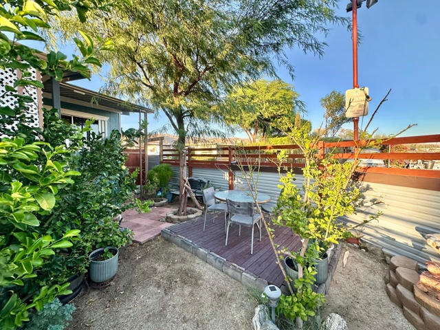 69530 Dillon Road, Desert Hot Springs CA: https://media.crmls.org/mediaz/8b24ebc5-ed52-4334-a27e-f69a76794aab.jpg