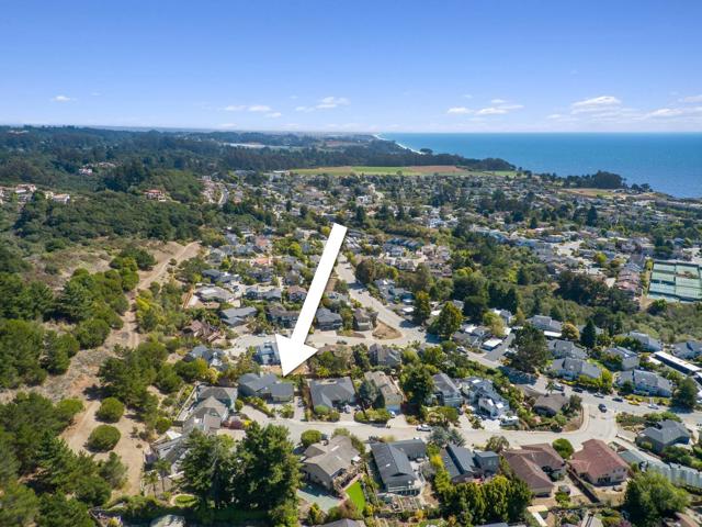 190 Driftwood Court, Aptos CA: https://media.crmls.org/mediaz/8b2636c0-edcc-4ed5-8eaf-8fcbc44a4d5f.jpg