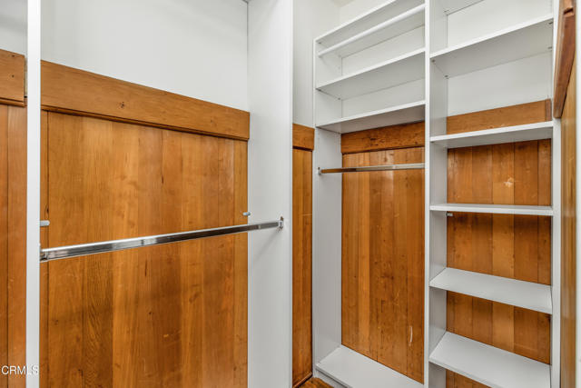 1184 Arden Road, Pasadena CA: https://media.crmls.org/mediaz/8b266bf0-f78c-4838-9af9-56e6a6557aaa.jpg