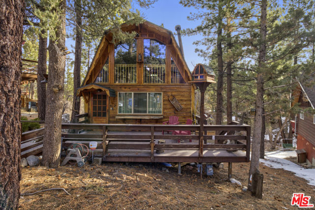 612 Kean Way, Big Bear City CA: https://media.crmls.org/mediaz/8b287eaa-2ced-47c6-a414-81945e23a6c1.jpg