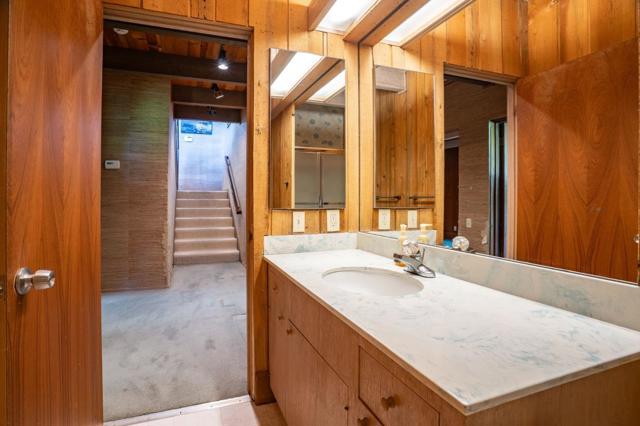 45 Ranch Road, Woodside CA: https://media.crmls.org/mediaz/8b29d708-2567-434a-9708-80251c5b973f.jpg