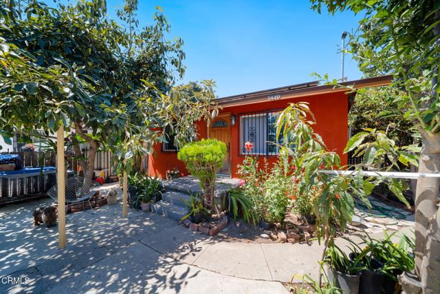 1449 1451 E 75th Street, Los Angeles CA: https://media.crmls.org/mediaz/8b2a5bed-b09d-4547-8792-21fce256994d.jpg
