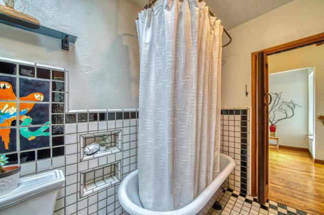 9013 Rhodes Avenue, Aptos CA: https://media.crmls.org/mediaz/8b2adc0a-f253-41cf-ab1a-a98010abcaee.jpg
