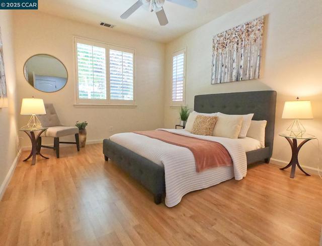 1416 Allanmere Dr, San Ramon CA: https://media.crmls.org/mediaz/8b2b3337-cce5-4ef7-965d-0fff57f4fc0e.jpg