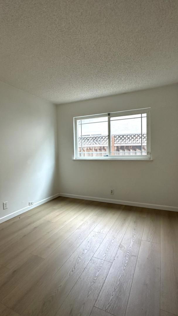 4407 Jonquil Drive, San Jose CA: https://media.crmls.org/mediaz/8b2e87c7-cd33-417e-a352-61690458aae3.jpg