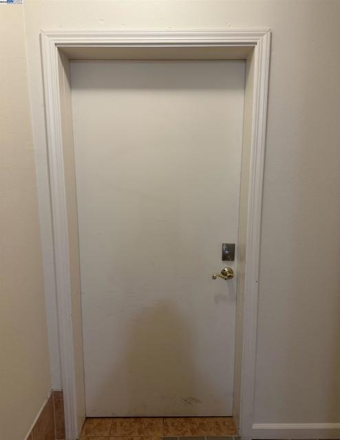 5020 Mission Street, San Francisco CA: https://media.crmls.org/mediaz/8b2f2941-eab9-42db-ba8e-5295ea37551d.jpg