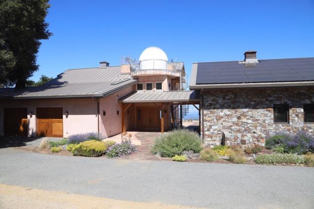 15060 Montebello Road, Cupertino CA: https://media.crmls.org/mediaz/8b31b3b0-5061-4007-bf95-f5e6e4ab743b.jpg