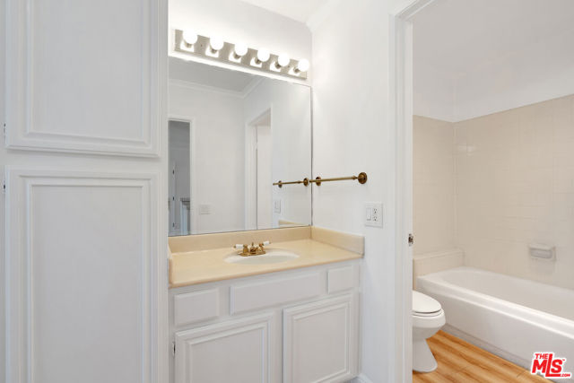 26664 Seagull Way, B209 photo 8