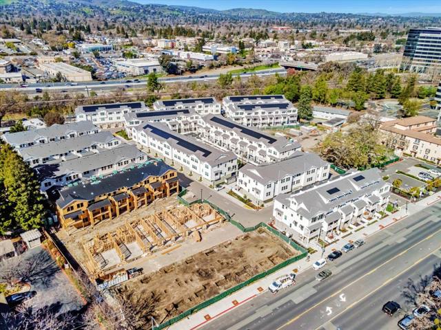 212 Oak Circle, Walnut Creek CA: https://media.crmls.org/mediaz/8b337064-bb50-4e8f-9dc8-7cd02a36c17d.jpg