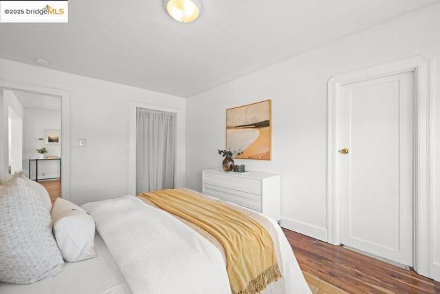 Image 34 of 47 For 9285 D St  